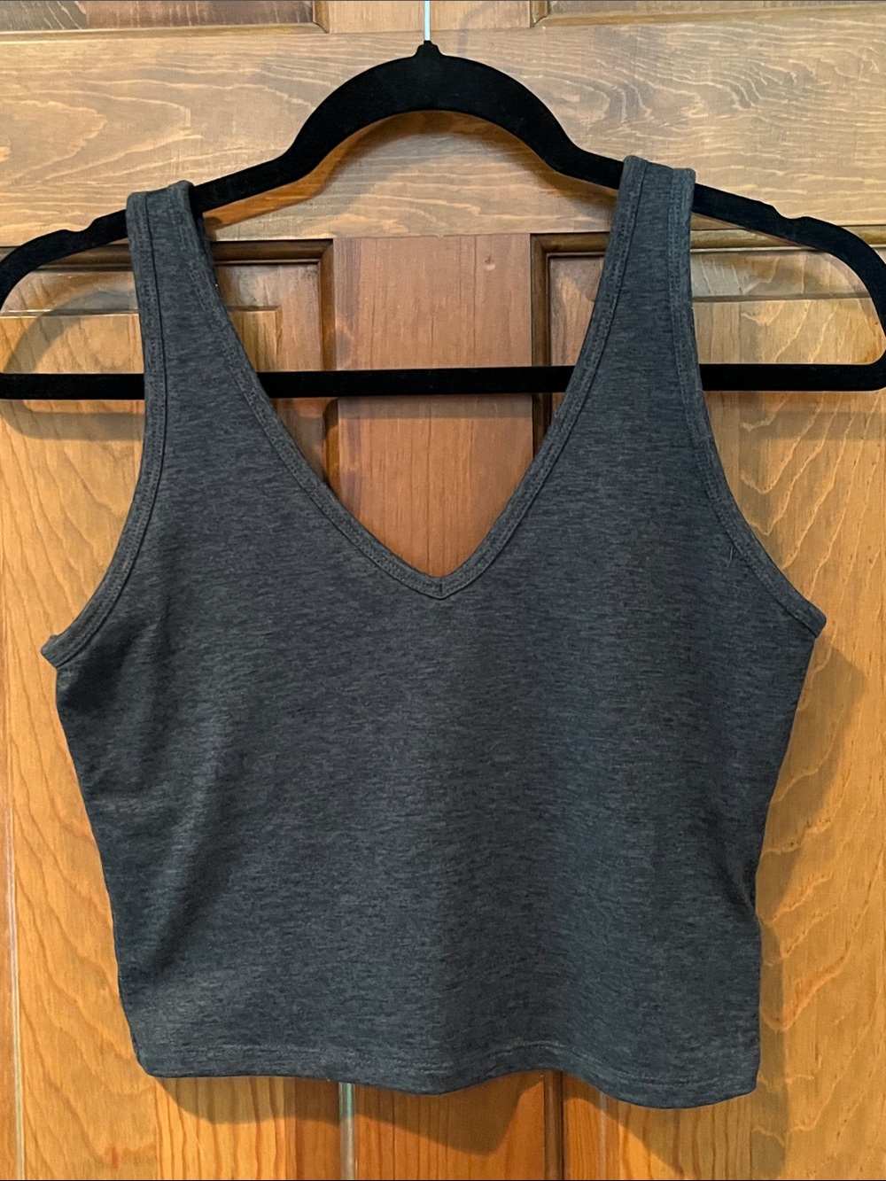 GapFit Double V-neck Sports Bra/Tank